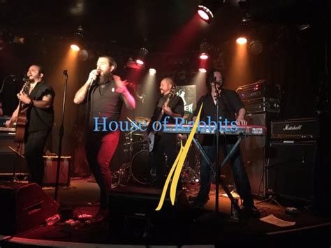 Does Johnny Depp Still Own The Viper Room