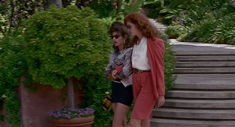 Amy Yasbeck Pretty Woman