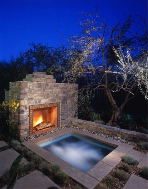 30 Cool And Inviting Outdoor Jacuzzi Ideas - DigsDigs