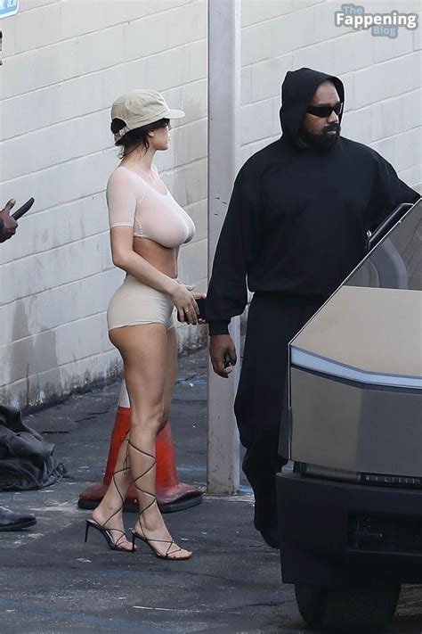 Bianca Censori Kanyewest Nude Leaks Photo Thefappening