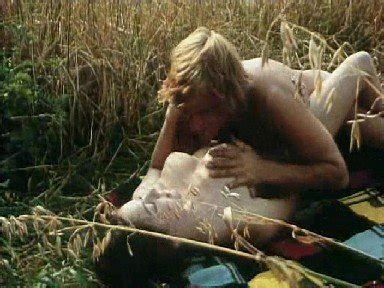 Naked Ulrike Butz In Der Krankenschwestern Report