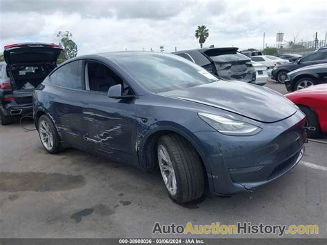 5YJYGDEE7LF054475 TESLA MODEL Y LONG RANGE DUAL MOTOR ALL WHEEL DRIVE