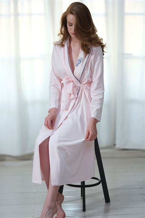 Moonka Atelier Collection D Hiver Lingerie De Nuit Peignora