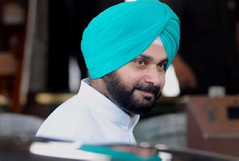 Navjot Singh Sidhu resigns as Punjab Cabinet Minister - Dynamite News