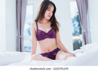 Pretty Asian Woman Sexy Lingerie Sitting Foto Stok 1229488120 Shutterstock