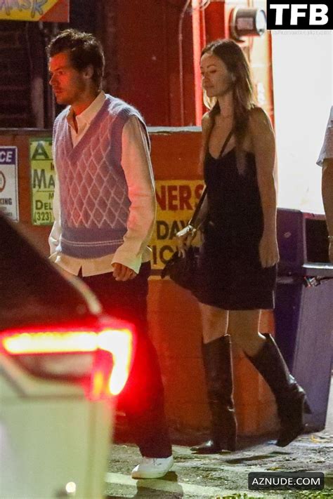Olivia Wilde Sexy Seen Flaunting Her Hot Figure At Dinner In Los Angeles AZNude
