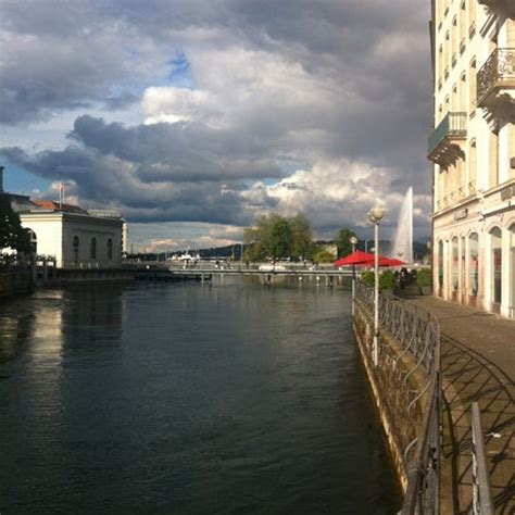 Riverside Café Rue Du Rhône 19 Genève