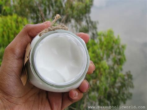 Naked Potion Lotion By Lisa Haydon Full Review Swatches And Pictures MAKEUPHOLIC WORLD