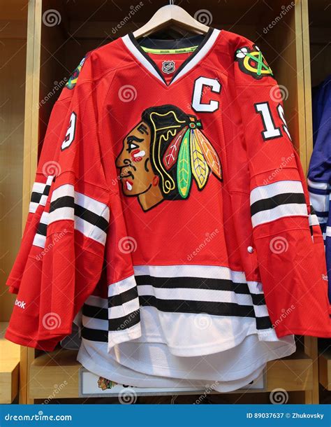 Transit Directions: Reaching the Manhattan NHL Store 13