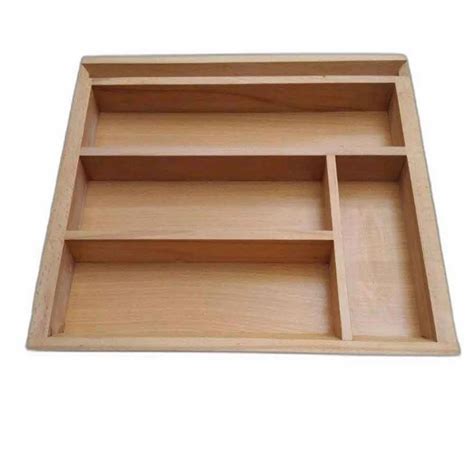 Brown Rectangle Rectangular Wooden Cutlery Tray For Restaurant Size