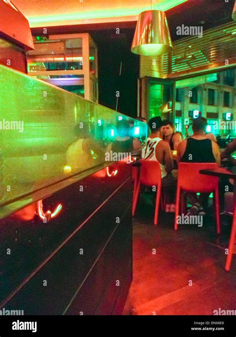 Bar Gay France Hi Res Stock Photography And Images Alamy