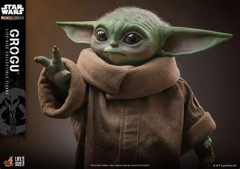 Hot Toys Unveils New Star Wars The Mandalorian Life Size Grogu