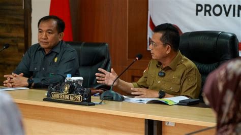 Ekonomi Kepri Tahun 2023 Tumbuh 5 20 Persen Tertinggi Se Sumatera