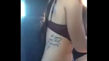 Chica Caliente Muestra Las Tetas En El Coche XVIDEOS