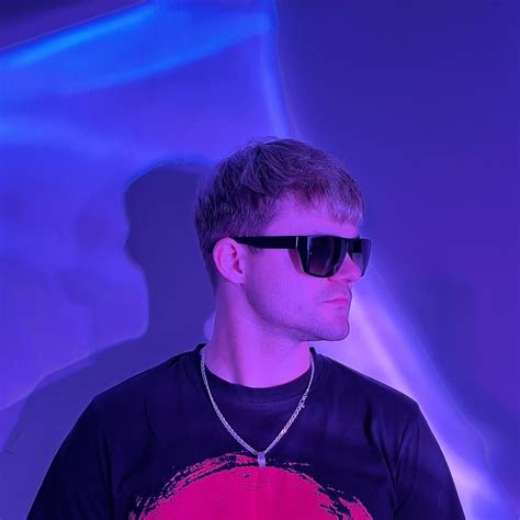 владиджи (vladidzhi) Lyrics, Songs, and Albums | Genius