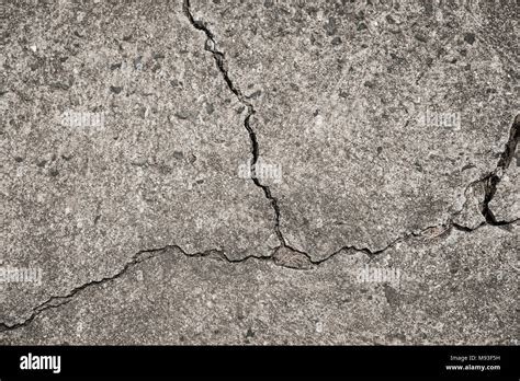 Cracked Concrete Floor Texture – Flooring Guide by Cinvex