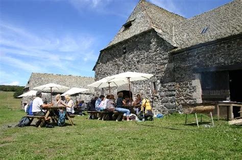 Buron des Bouals Saint Chély d Aubrac Restaurant Tourisme Aveyron