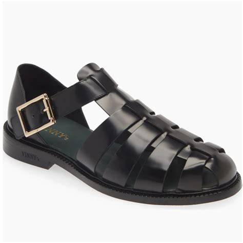 9 Best Fisherman Sandals For Men 2024