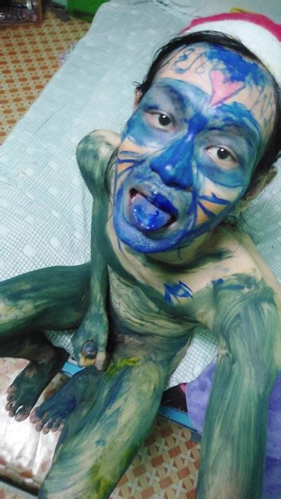 Clown Green Pen Masturbation Gay Amateur Porn Feat Squeezgxud