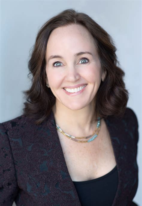 Society’s Promise to Parents – Dr. Dana Suskind [382] - Mindful Mama