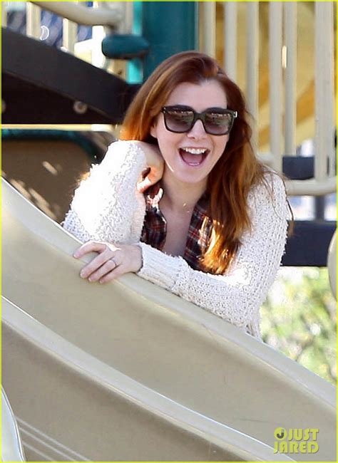 Photo Alyson Hannigan Park Satyana 06 Photo 2604162 Just Jared