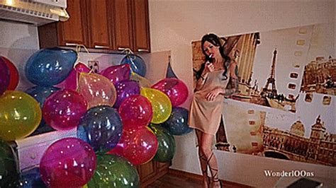 Milf Vs Balloons On The Kitchen K Wonderloons Clips Sale