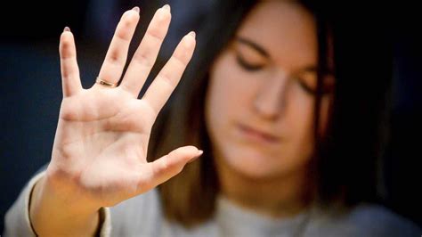 Revenge Porn Dal Garante Della Privacy Un Link Per Bloccare Foto Su Instagram E Facebook