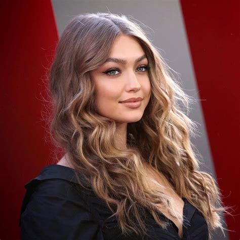 Gigi Hadid Gigi Hadid Hair Tan Skin Blonde Hair Gigi Hadid Hair Blonde