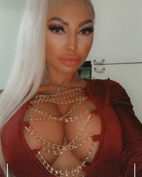 Made For Sucking Nudes Boltedonlips Nude Pics Org