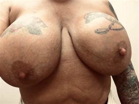 Who Wants To Fuck Raven F Tits Porn Pic