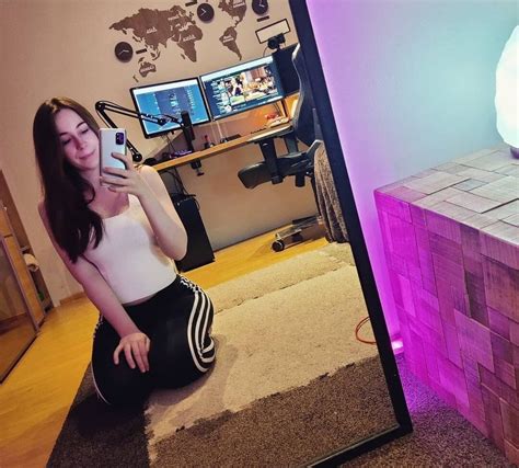 Actuallyalisa Nude Porn Pictures XXX Photos Sex Images 4065251 PICTOA