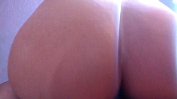 Tomó la polla y la golpeó en el apretado coño XVIDEOS