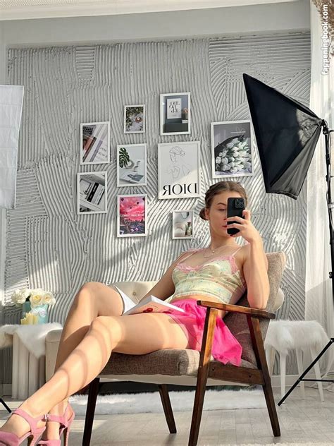 Vitaniemi01 Nude The Fappening Photo 5665499 FappeningBook