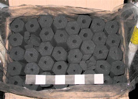 Review Of Kamado Coconut Charcoal Briquettes Naked Whiz Ceramic Charcoal Cooking