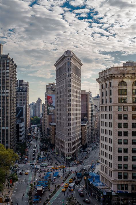 Flatiron Building In New York City Iconic Building Located In Midtown Manhattan Ny Trip City