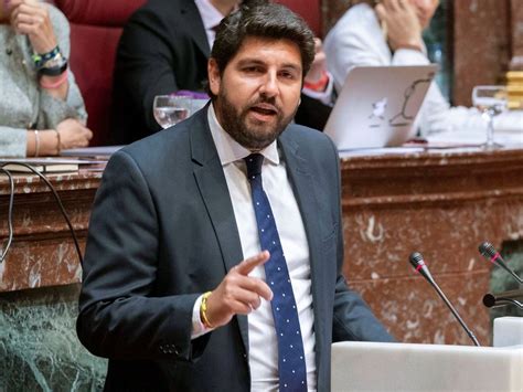 El Popular L Pez Miras Nuevo Presidente De Murcia Con El Apoyo De Cs Y Vox