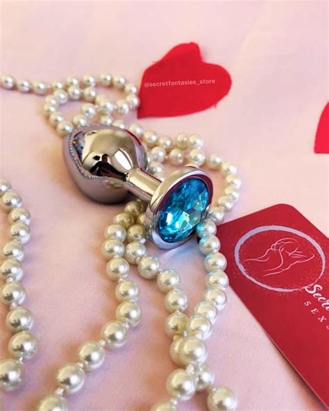 PLUG ANAL M EM METAL PEDRA REDONDA Secret Fanstasies