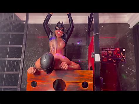 Trans Pauzuda Deixando Seu Escravo O Cu Arrombado No Seu Quarto Sado XVIDEOS