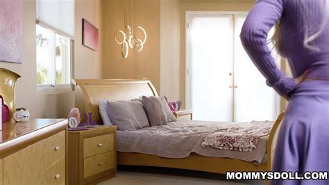 The Pussy Eating In This Scene Is Excellent FAPCAT