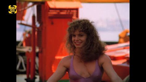 Naked Débora Bloch in Bete Balanço