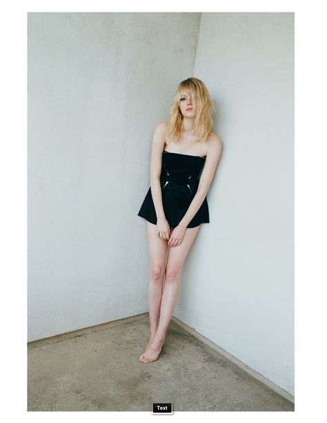 Naked Эмма Стоун Added 07 19 2016 by