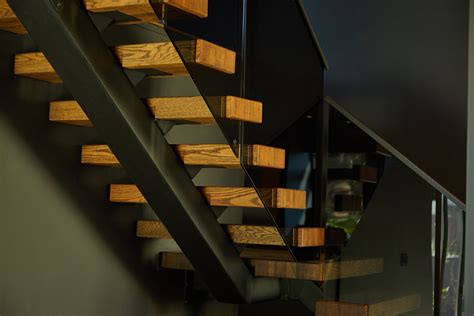 Solar Gray FLIGHT for a Designer’s Modern Home - Viewrail