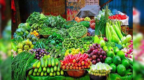 Monsoon Vegetables বর্ষাকালে ভুলেও মুখে তুলবেন না এই ৫ সব্জি শরীরের