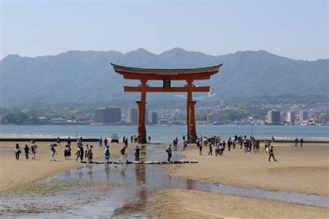 安芸の宮島と厳島神社のみどころ＆楽しみ方【世界遺産】 日本の国内旅行ガイド700箇所