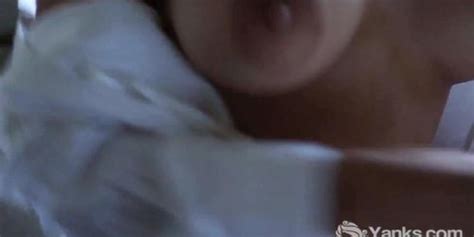 Yanks Amateur Jay Elle Plays With Her Vibrator Tnaflix