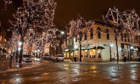 Downtown Naperville - Christmas