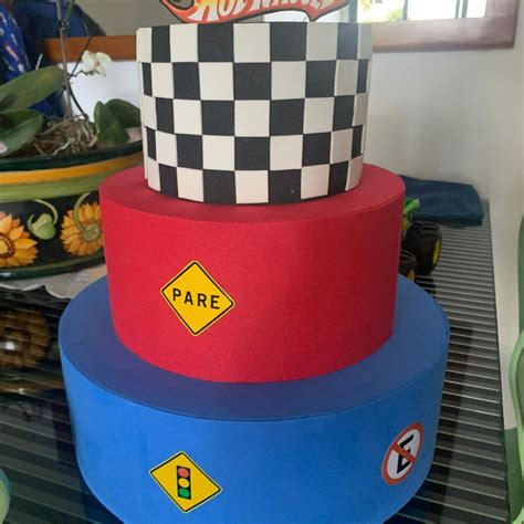 Vendo Bolo Hot Wheels Fake Elo Produtos Especiais