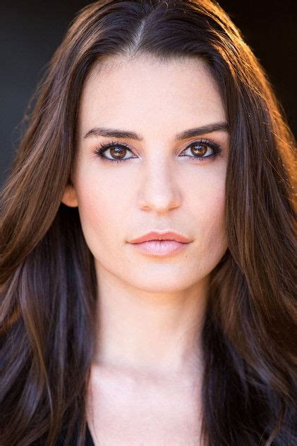 The Bricklayer Cast: Meet the Stars of this...