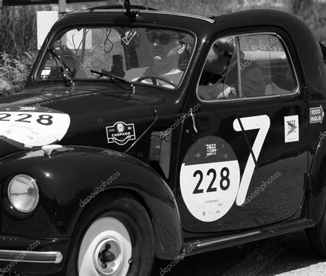 Urbino Italia Jun Fiat C Topolino En Un Viejo