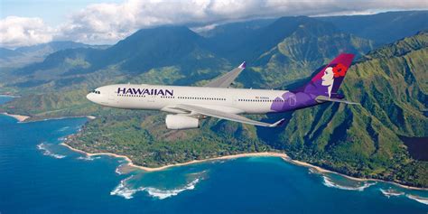 Hawaiian Airlines Has Had Some Awesome Flight Attendant Uniforms Over